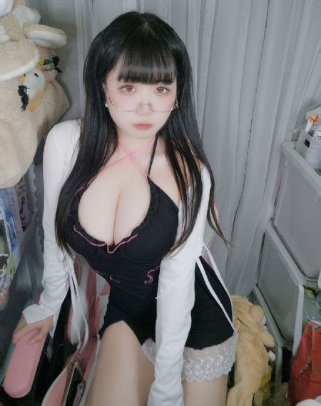 婷婷五月自拍_1080P全集免费观看