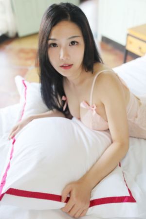 后进极品白嫩翘臀在线播放_4K高清免费观看