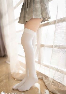 日韩丝袜视频一区二区_十万网红美女美酱