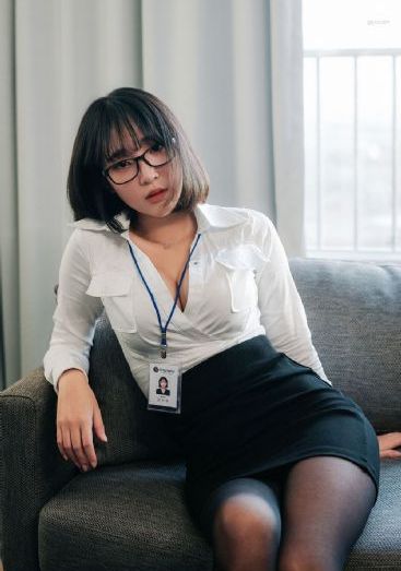 日日成人三级人妻妖精_琪琪电影国产在线观看
