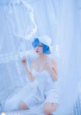 美丽小蜜桃免费_BD手机在线观看